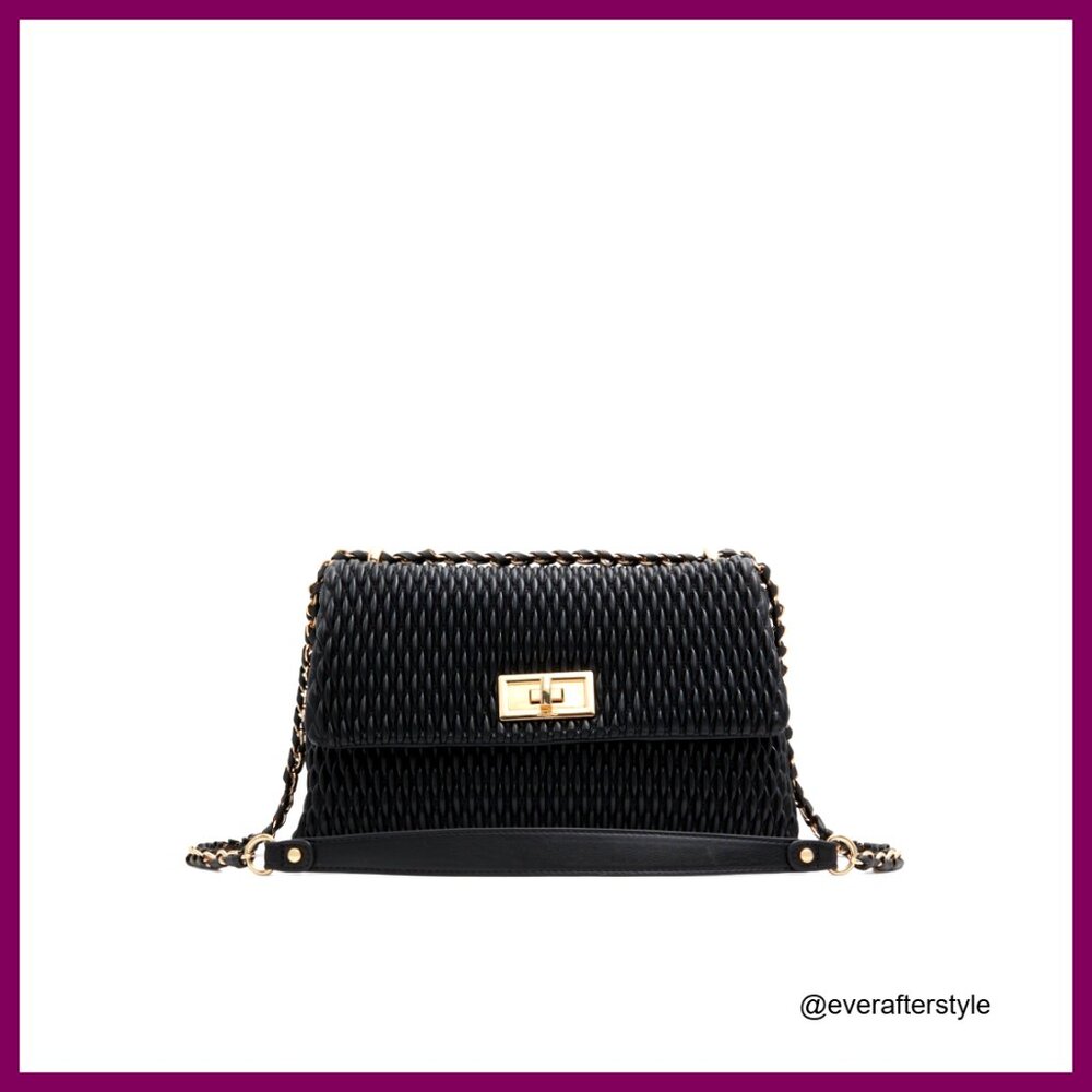 Synthetic Crossbody Shoulder Bag Versatile Medium Size Everyday Chic Handbag